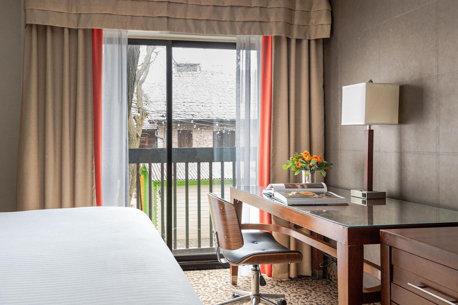 Old Stone Boutique Hotel 4*